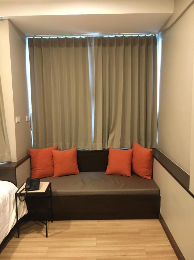 Ywca Hotel Μπανγκόκ Εξωτερικό φωτογραφία