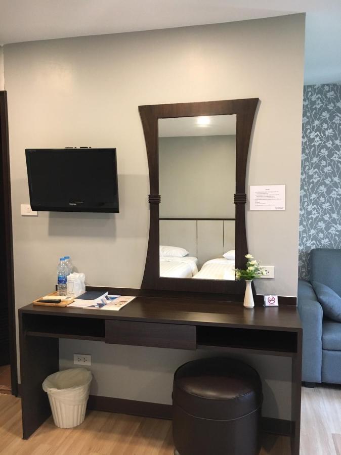 Ywca Hotel Μπανγκόκ Εξωτερικό φωτογραφία
