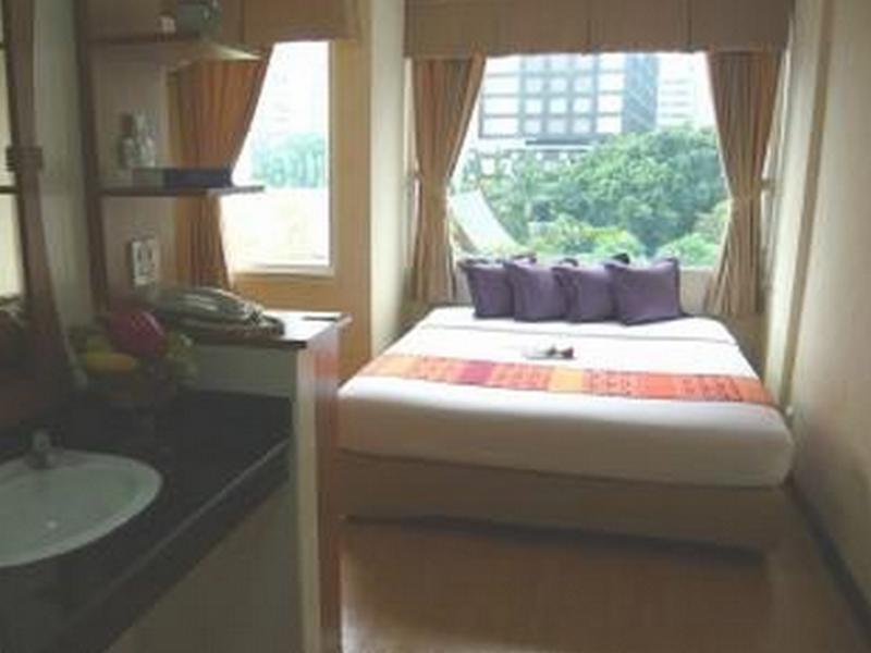 Ywca Hotel Μπανγκόκ Εξωτερικό φωτογραφία